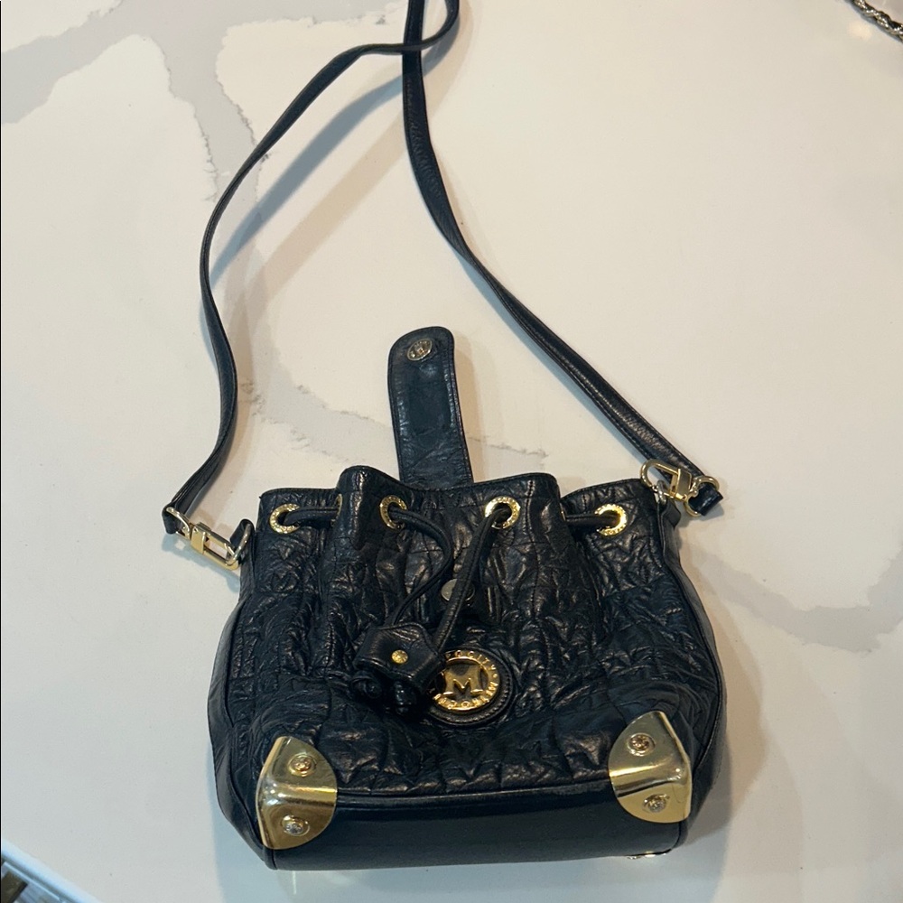 Metrocity Black Quilted Drawstring Crossbody Bag